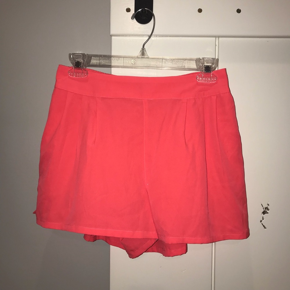 Flowy American Eagle Shorts